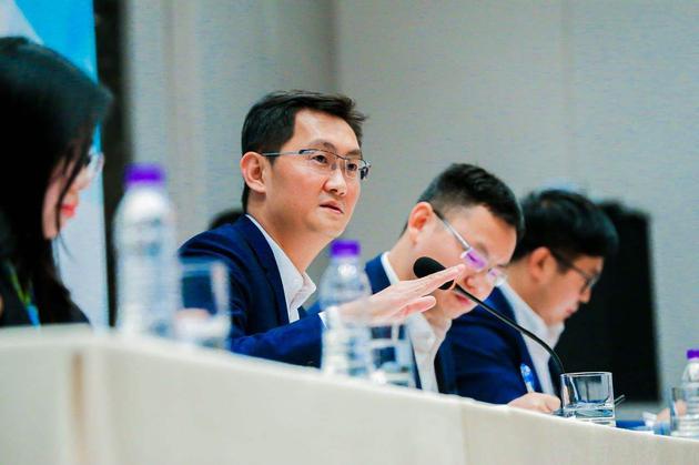 图注:全国人大代表、腾讯董事会主席兼首席执行官马化腾