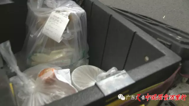 外卖箱乱象调查:你叫的外卖送餐箱卫生吗？