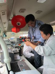 甘肃质监食品质量安全快速检测专用车舟曲灾区派用场